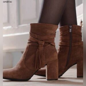 Dorking Boots